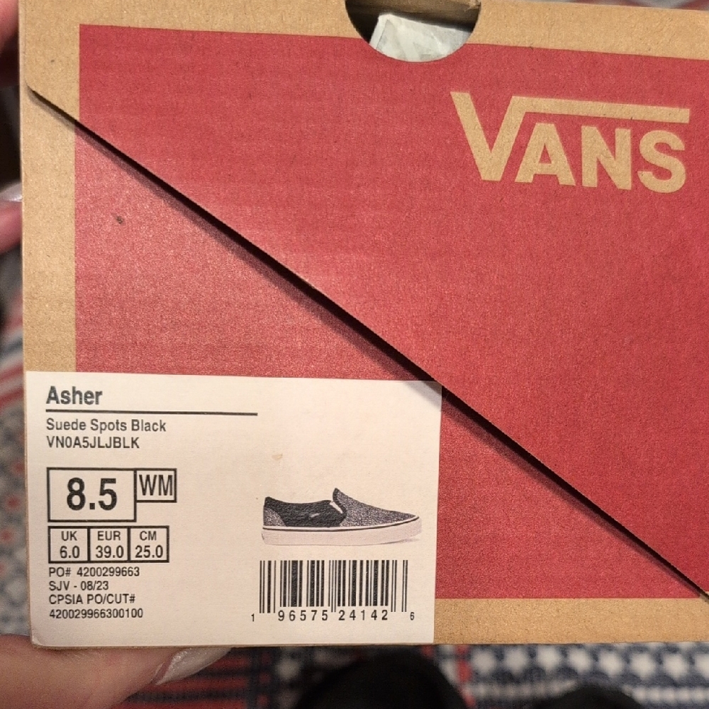 Brand New Vans Asher Black And White Slip On 8.5 Women's